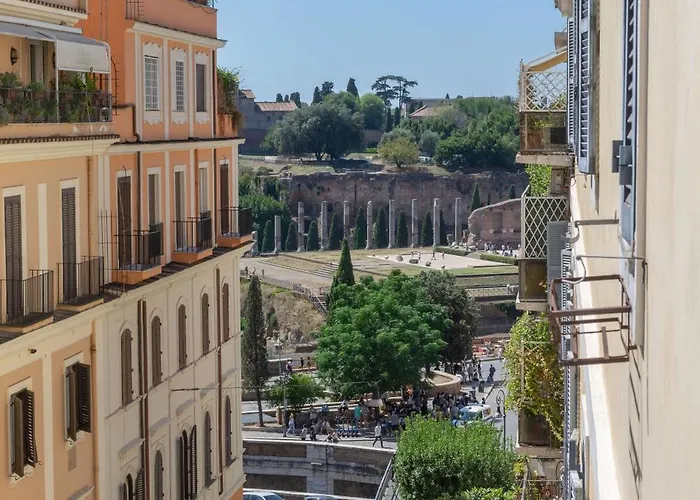 Colosseo Flats And Penthouse Apartment Rome