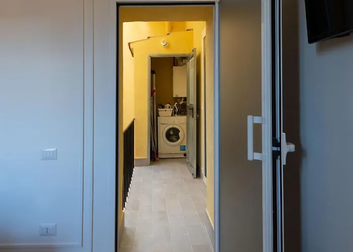 Colosseo Flats And Penthouse Apartment