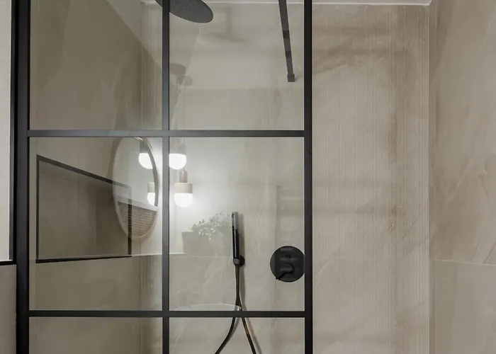 Colosseo Flats And Penthouse Apartment Rome